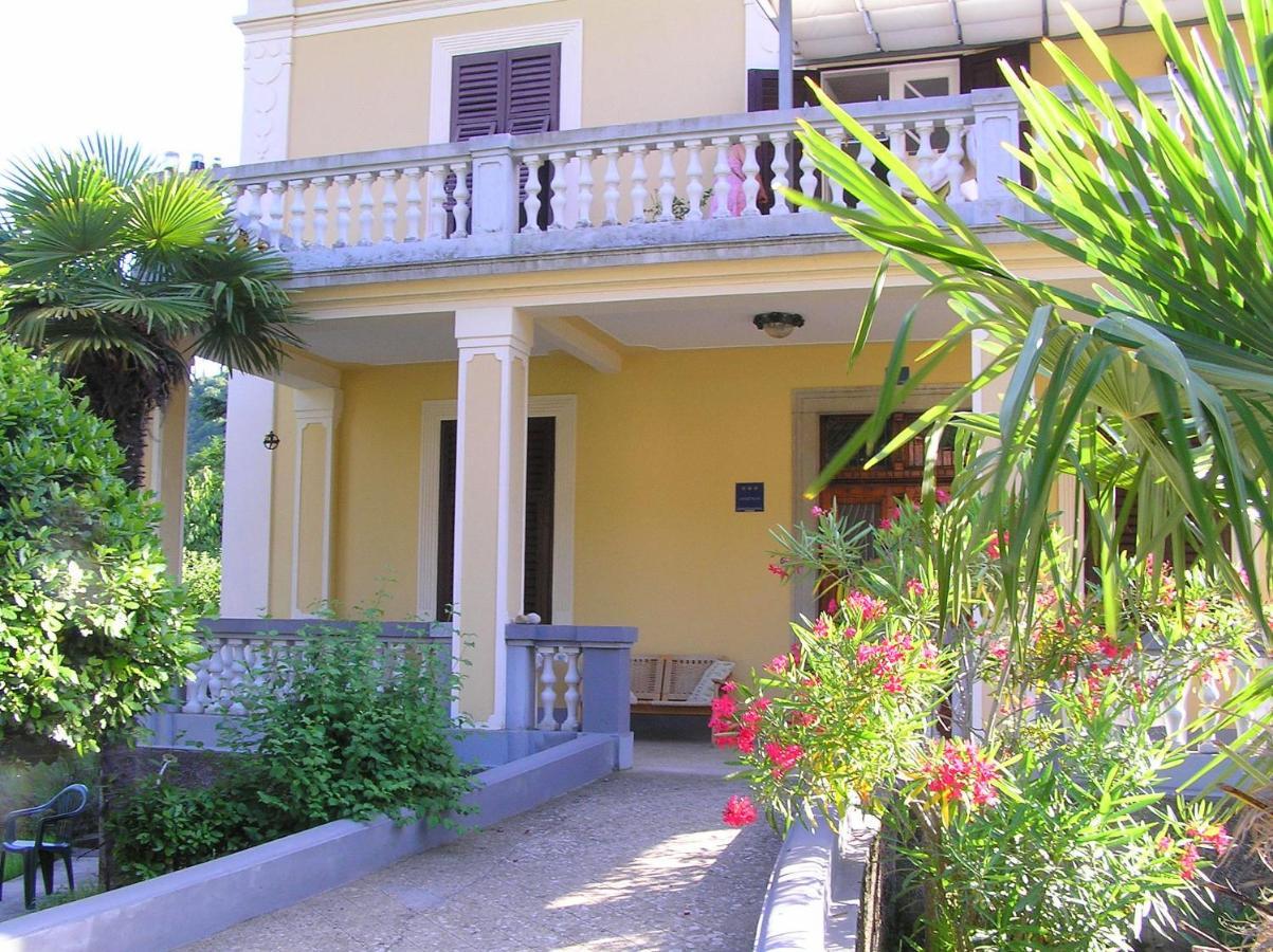 Apartman Villa Amelia Mošćenička Draga 外观 照片